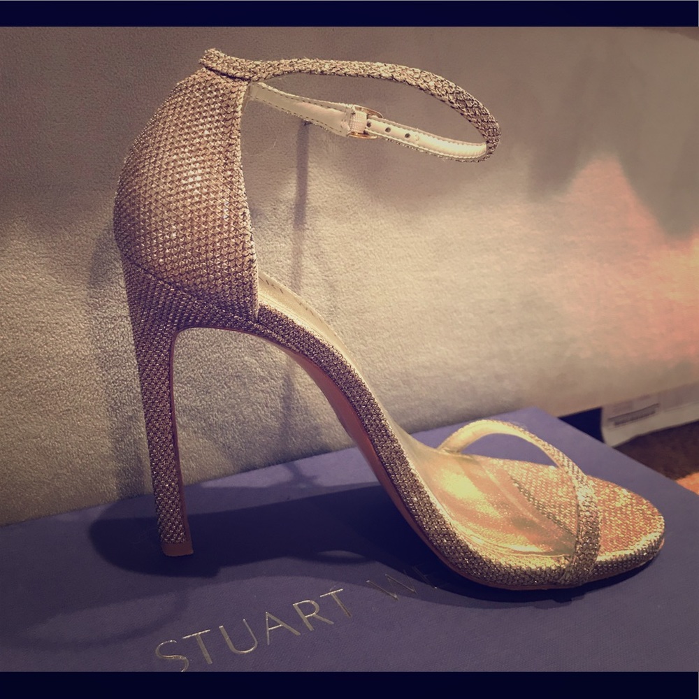 Stuart Weitzman heels Size 6.5 Nudist